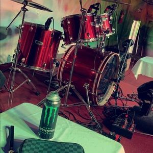 Meet your Posher, Noe